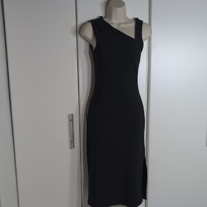 Evolution Chic Black One-Shoulder Sheath Cocktail Dress